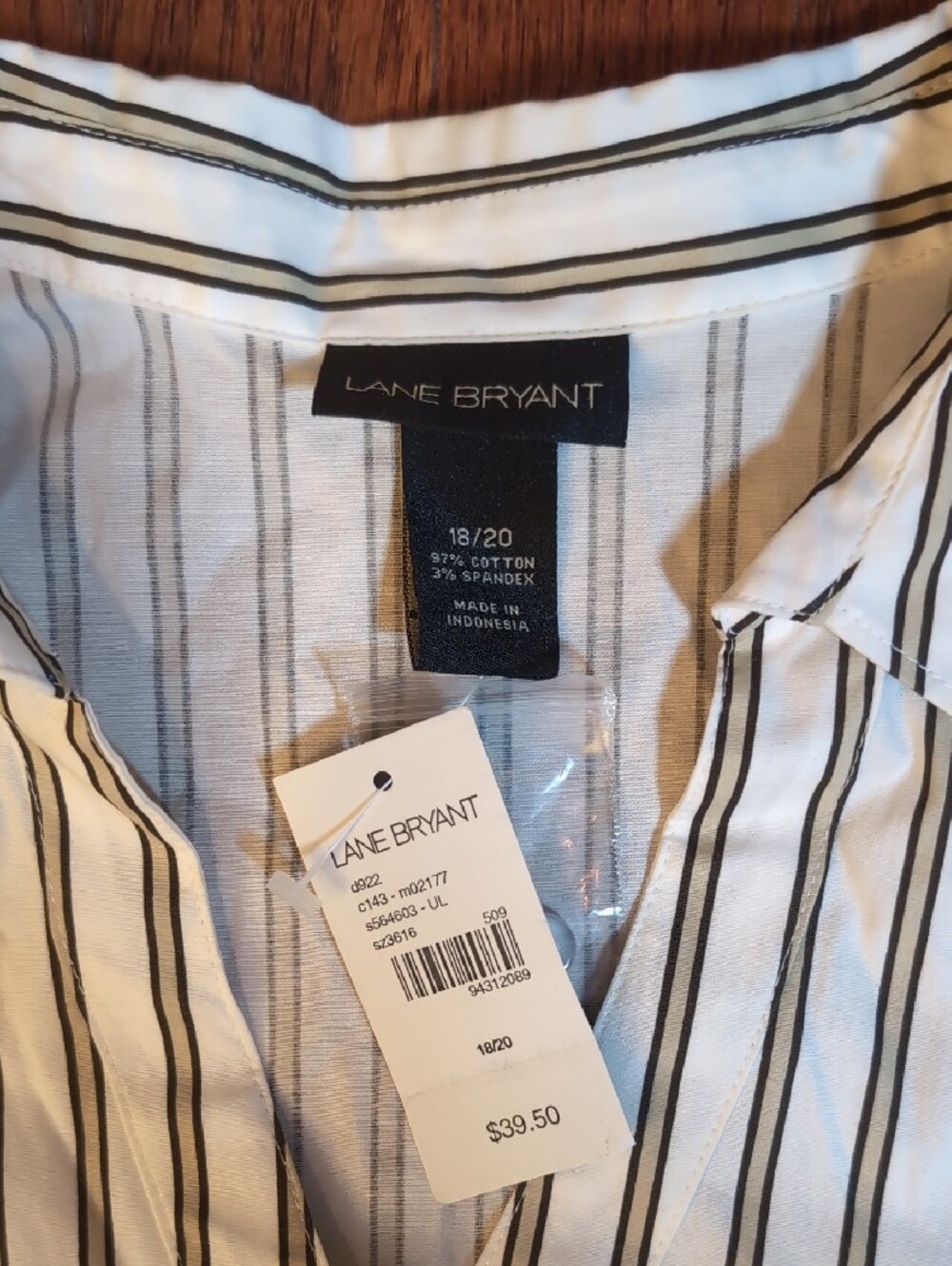 Lane Bryant Short Sleeve Button-Down Shirt Size 18/20 White Black Tan New - Picture 2 of 5